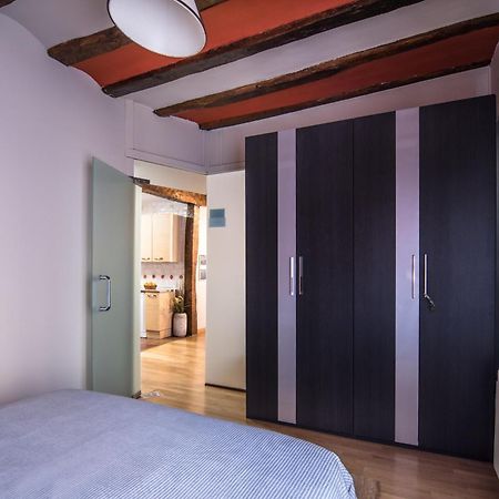 Haro Apartments Luaran gambar