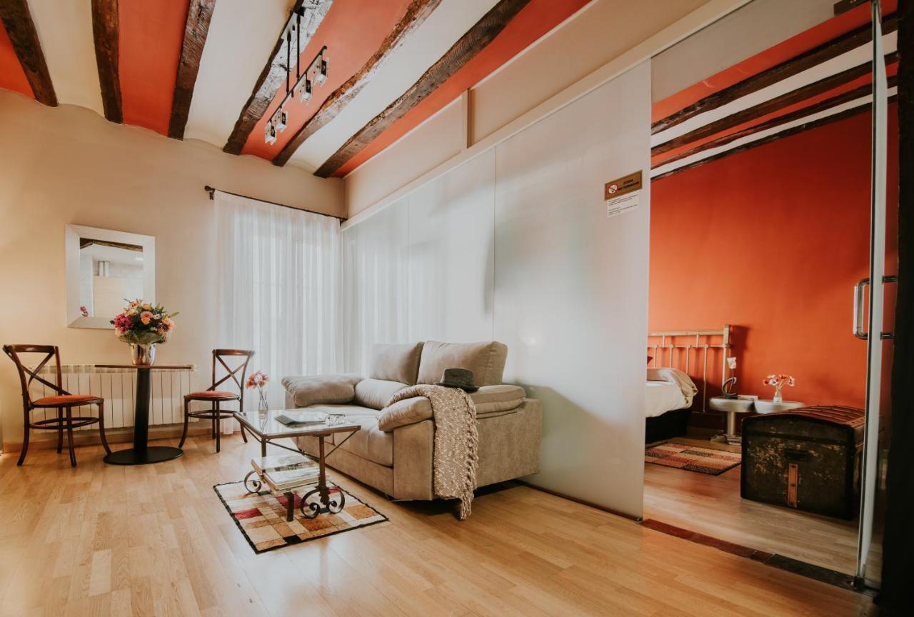 Haro Apartments Luaran gambar