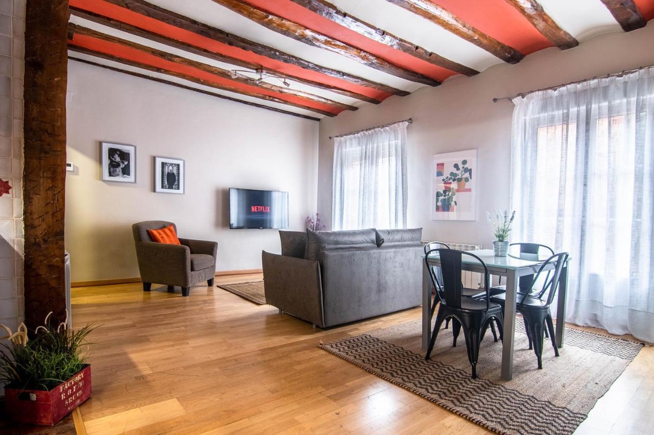 Haro Apartments Luaran gambar
