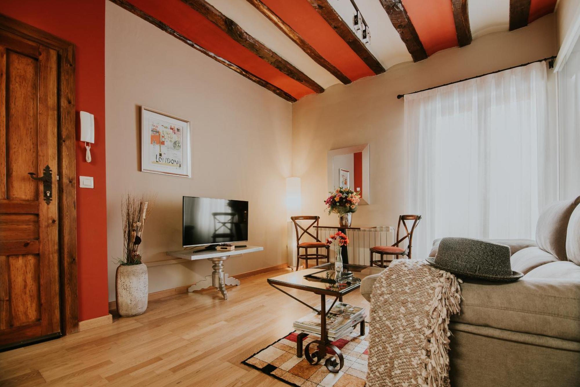 Haro Apartments Luaran gambar